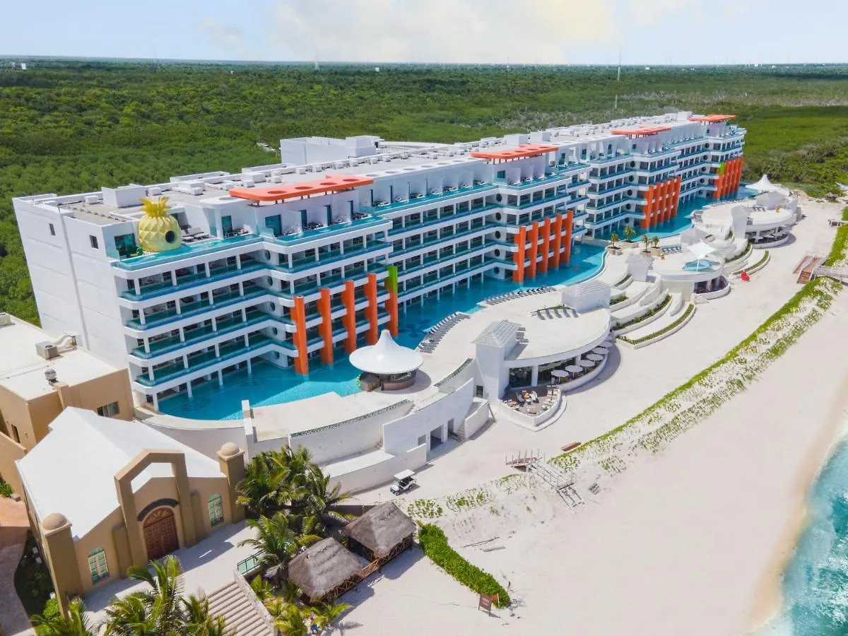 *****  Nickelodeon Hotels & Resorts Riviera Maya Puerto Morelos Mexico